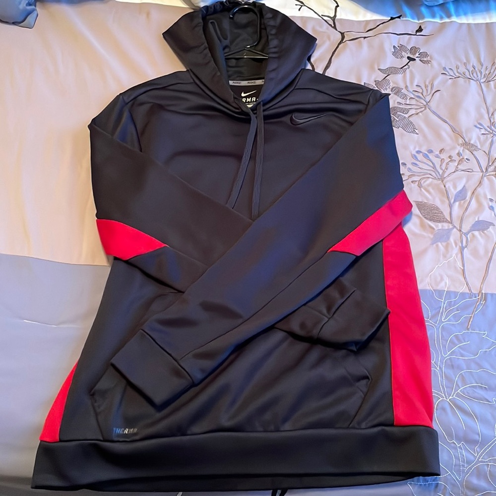 Nike Black/Red Medium Sweatshirt